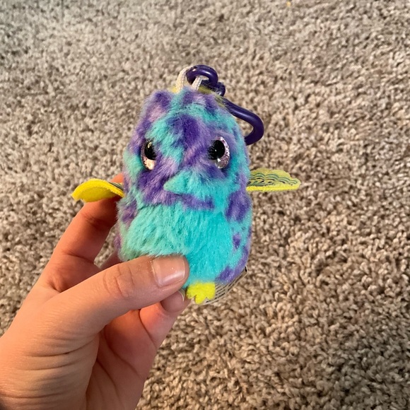 Tie-dye llama - Picture 7 of 10